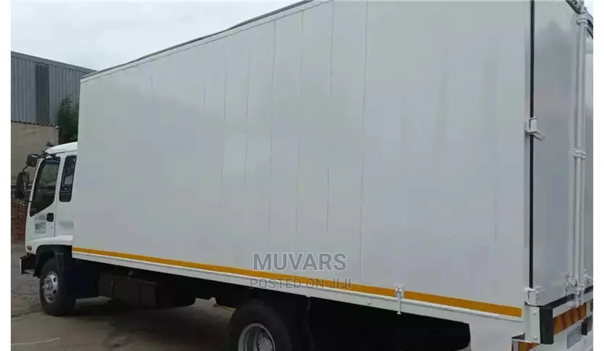 Cargo Truck for Rent for Logistics Movement