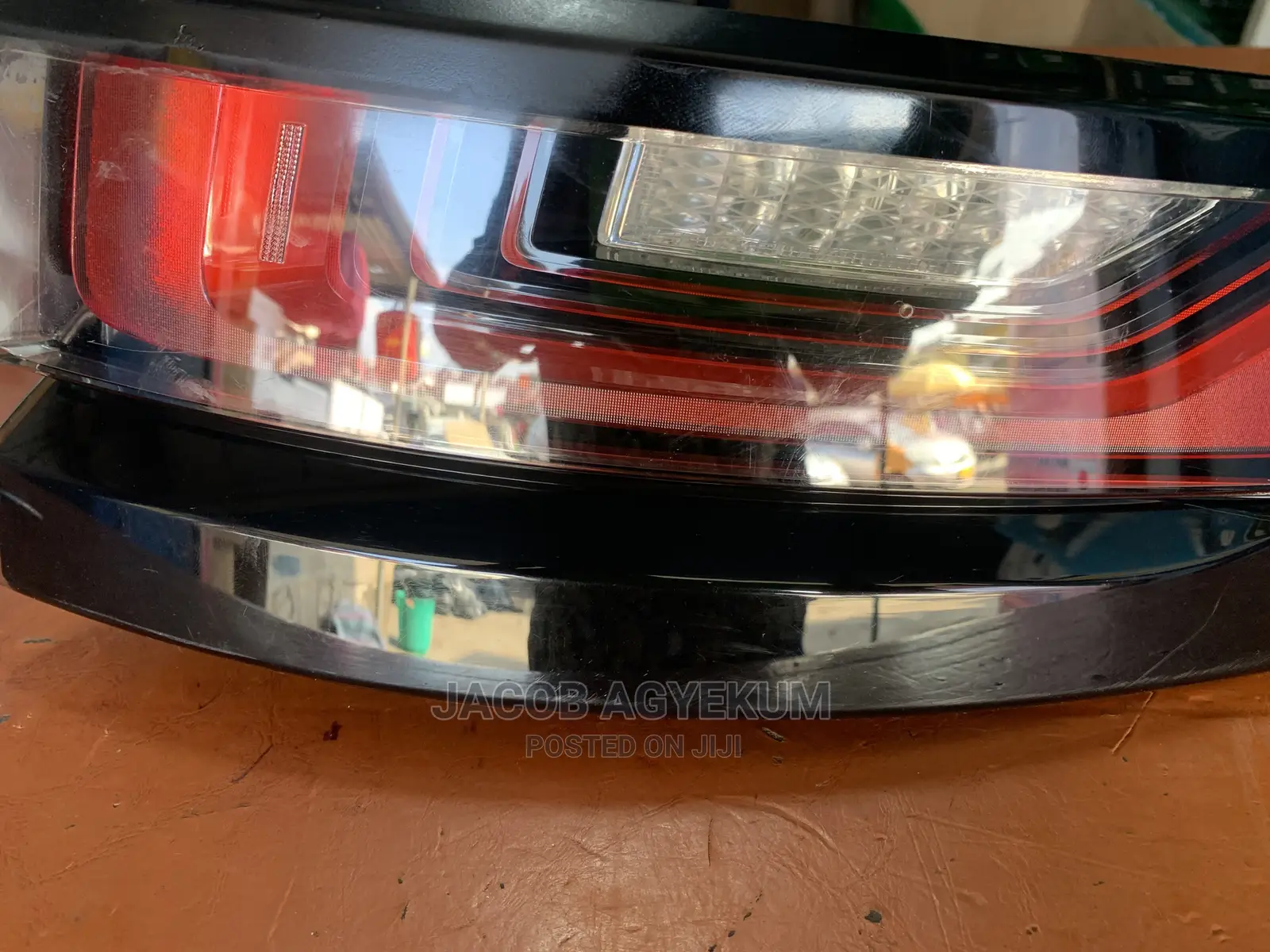 Range Rover Velar Back Light 2018