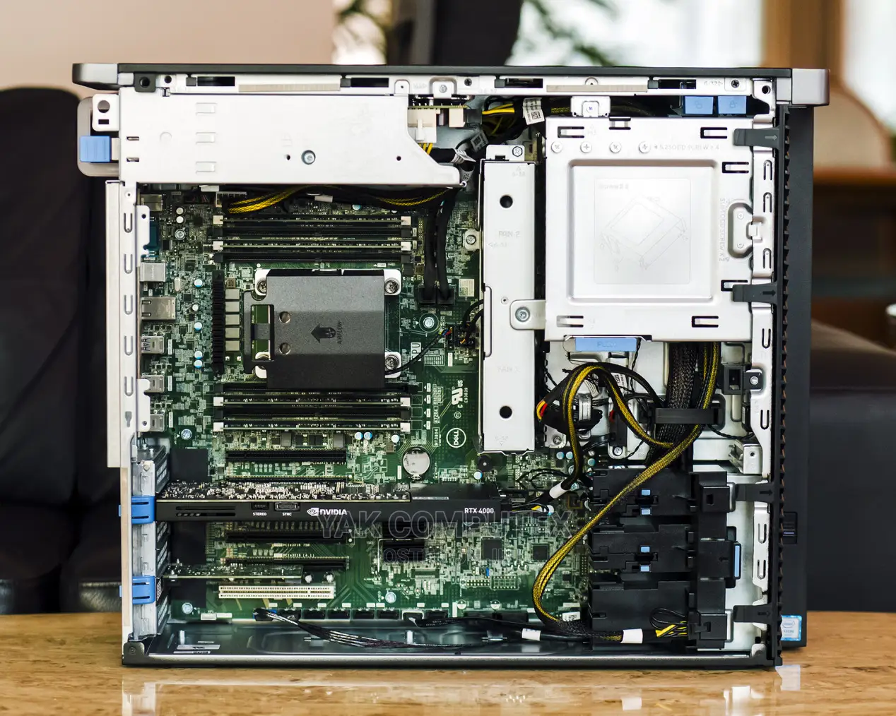 Desktop Computer Dell 40GB Intel Xeon HDD+SSD 1T