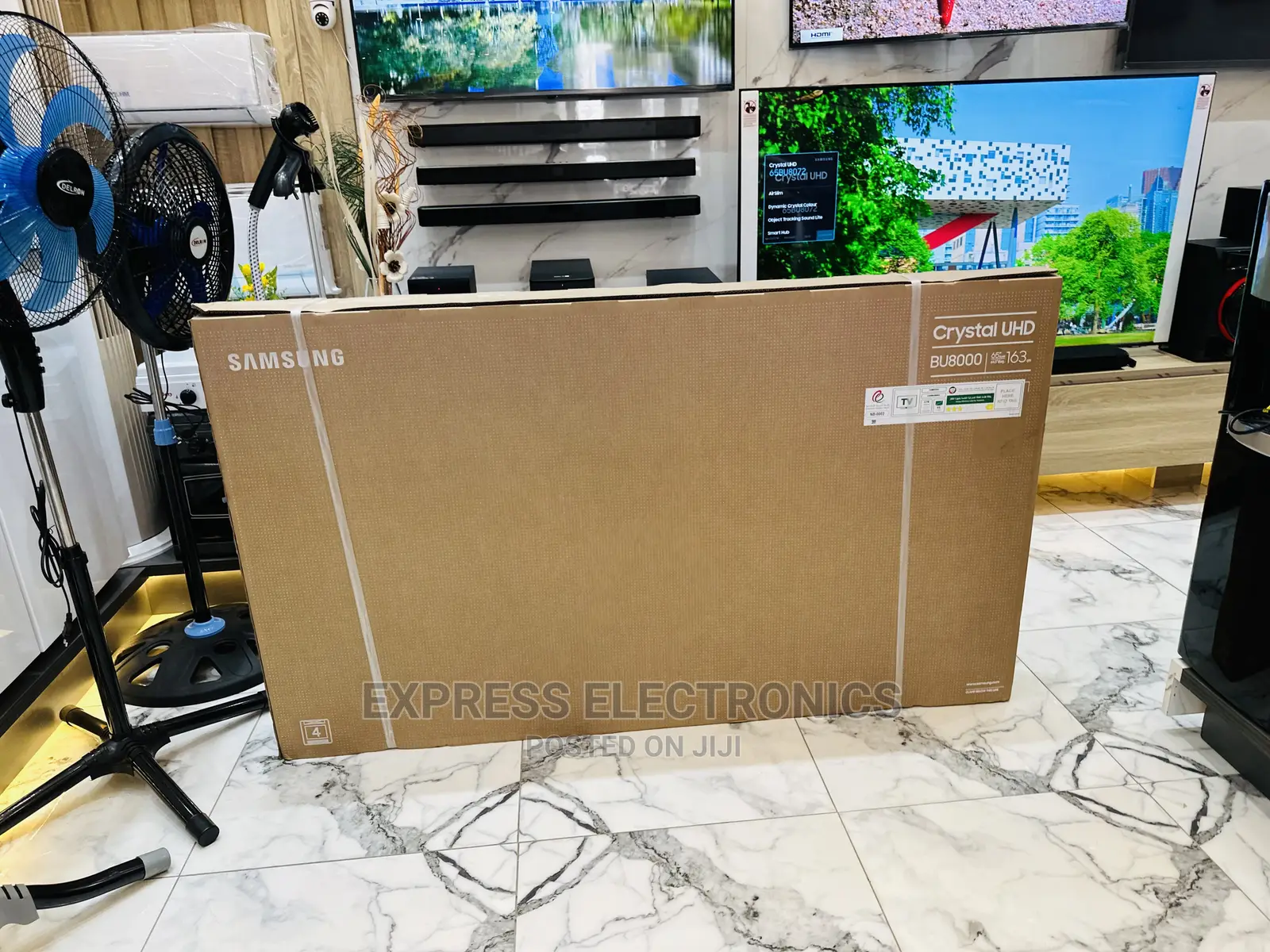 Vivid Rich  Full Picture Sleek Samsung UHD Bu8072 65”