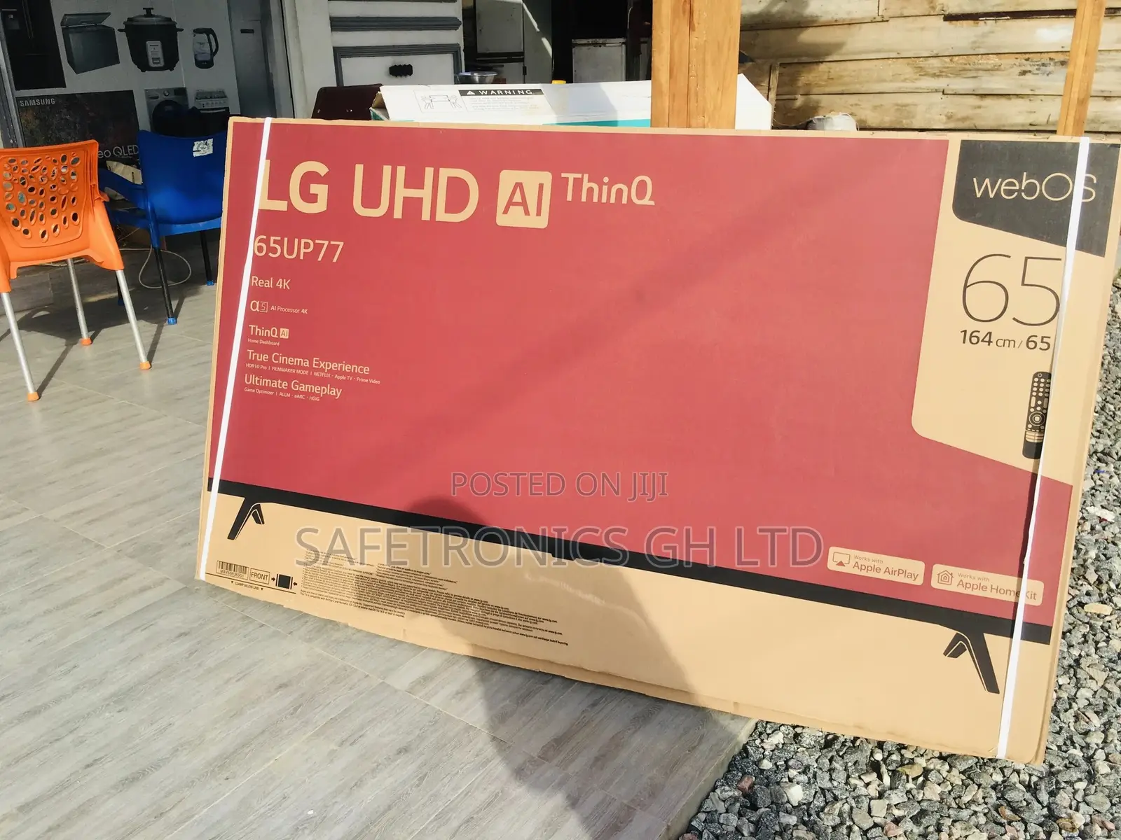 Adorable UP77 LG 65 Inches Glossy LED Tv 
