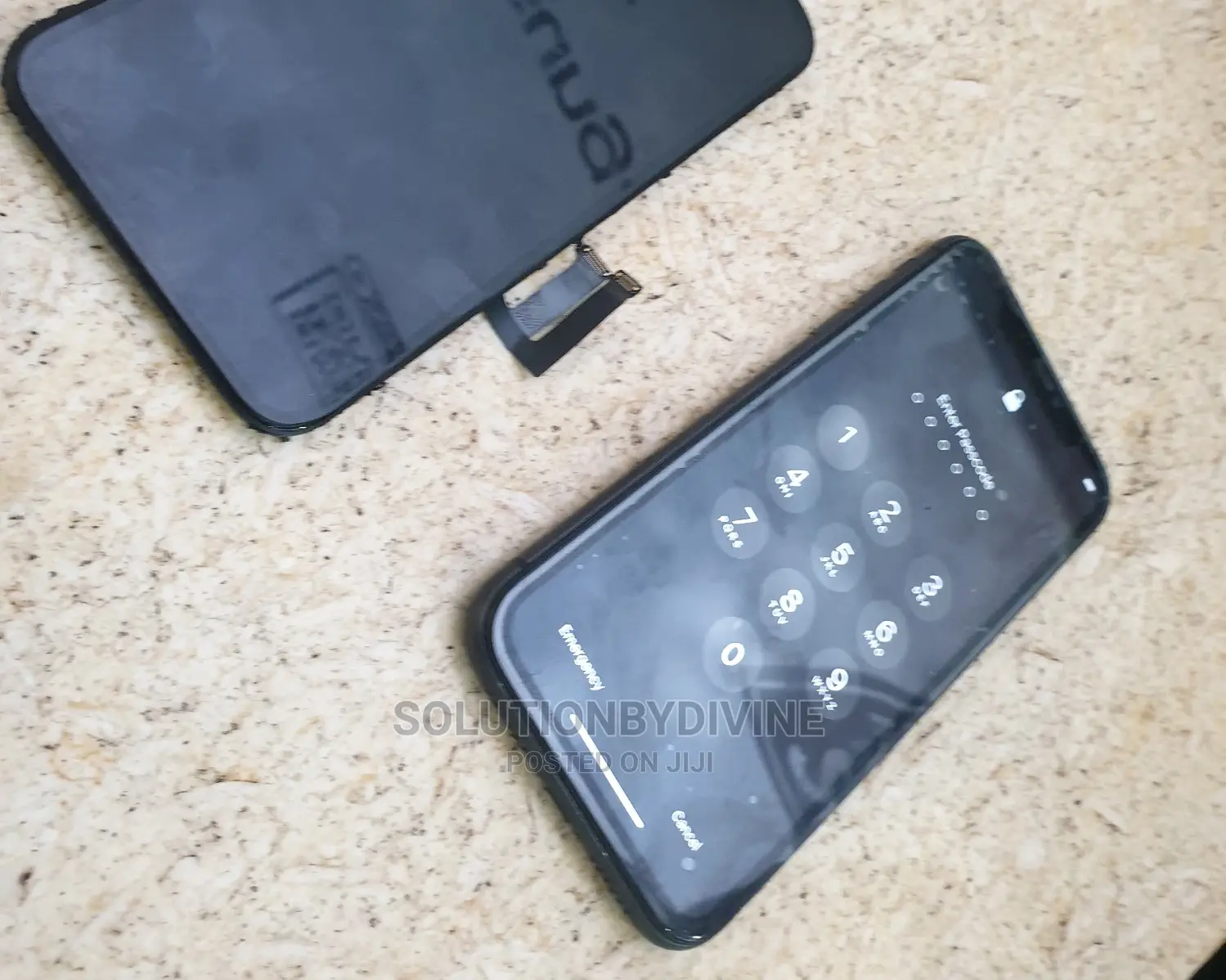 iPhone Screens