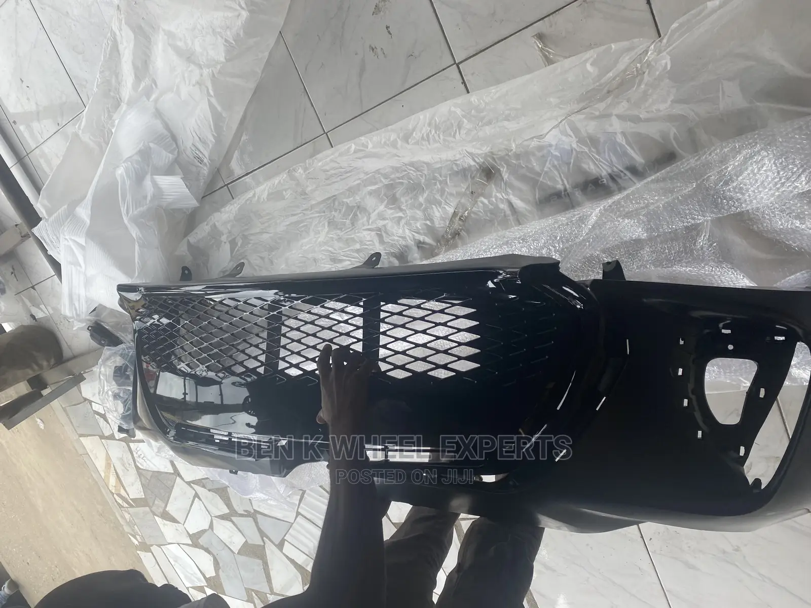 Corolla 2017 Bumper/Grille