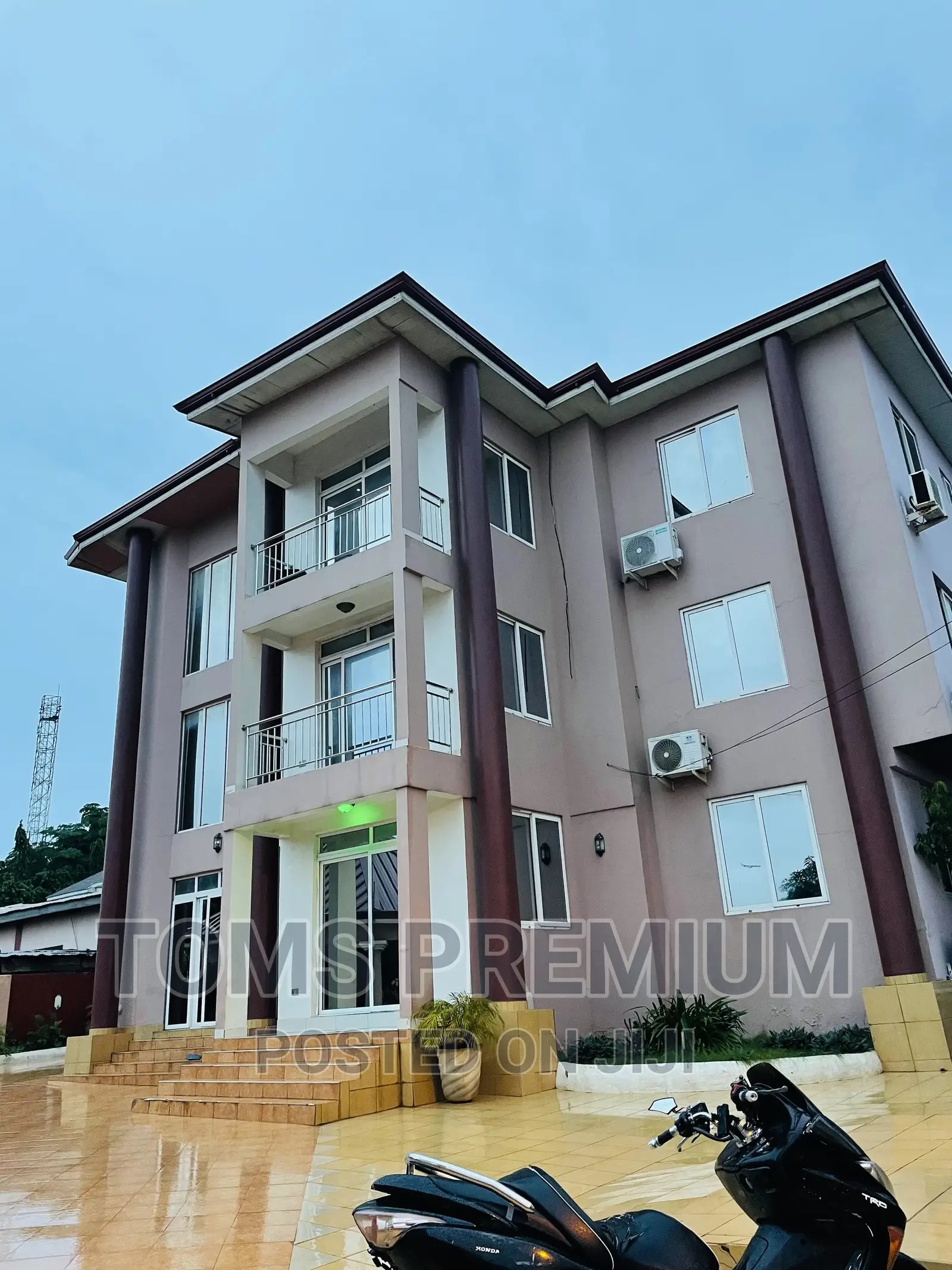 Furnished 3bdrm Apartment in Adjiriganor, East Legon for rent