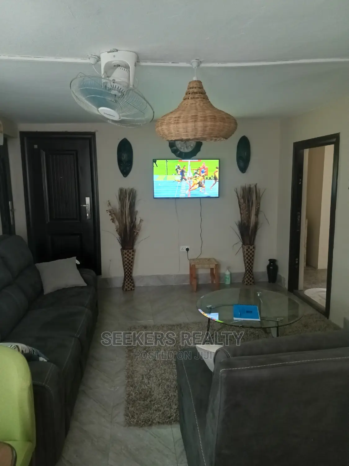 Furnished 3bdrm House in Seekers Realty, Oxford Street for rent