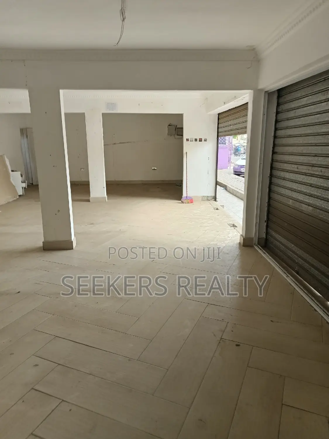 A Contemporary Shop for Rent at Osu