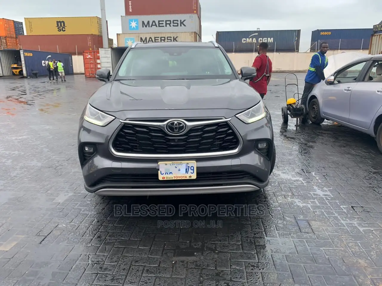 Toyota Highlander 2023 Gray