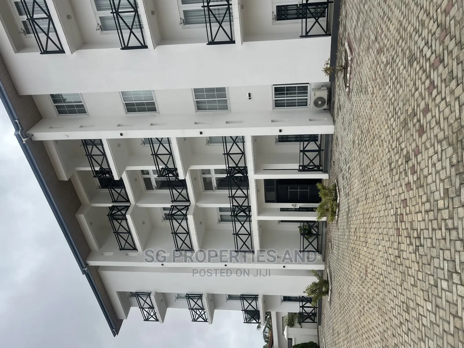 Furnished 2bdrm Apartment in Batsonaa, Spintex for rent