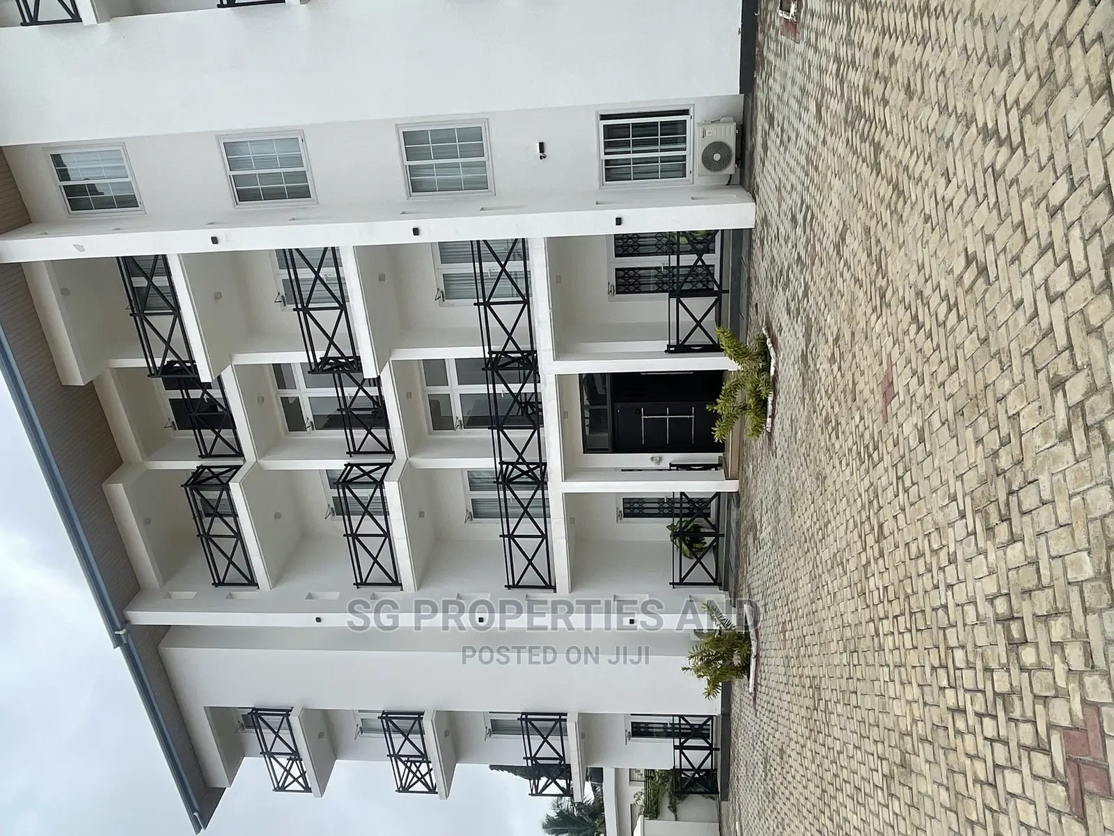 Furnished 2bdrm Apartment in Batsonaa, Spintex for rent