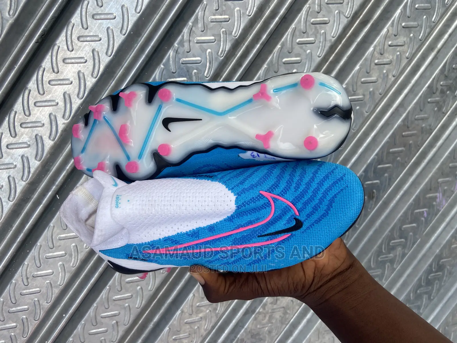 Original Nike Phantom Gx Cleat Available
