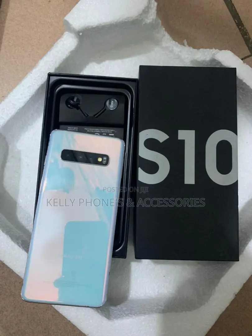 New Samsung Galaxy S10 128 GB Black