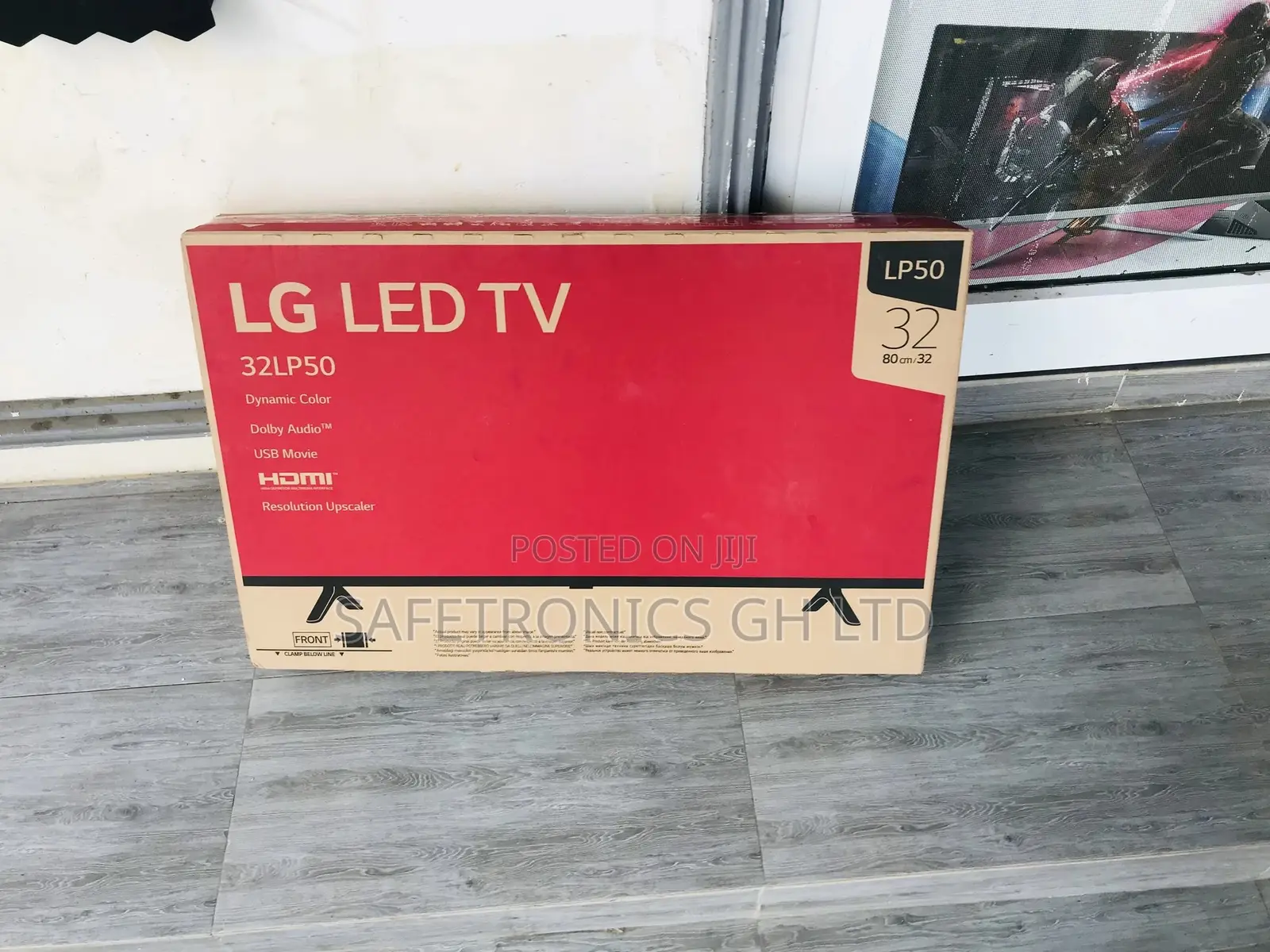 Neat Quality LP50 32 Inches Glossy LG LED Tv