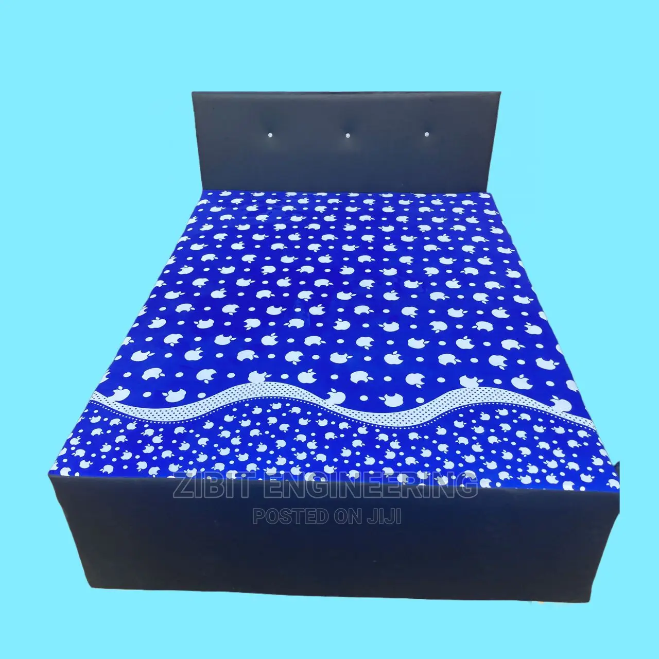 Inbuilt Double Bed