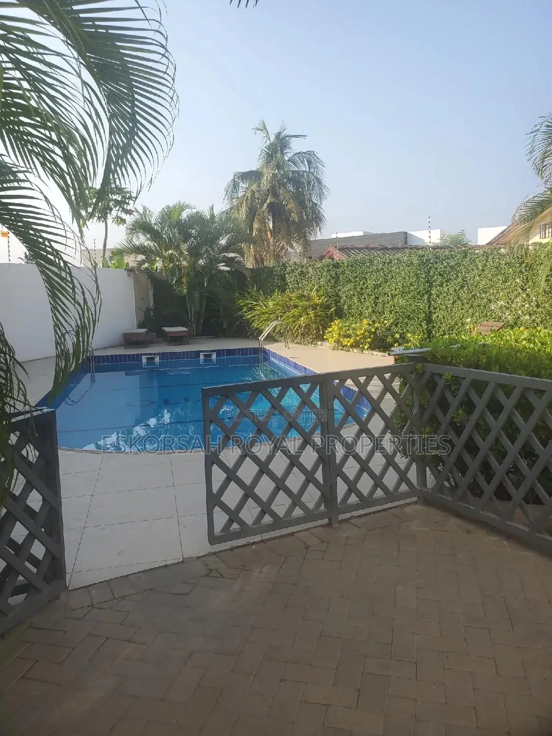 Furnished 3bdrm Apartment in A&C Mall East Legon for rent