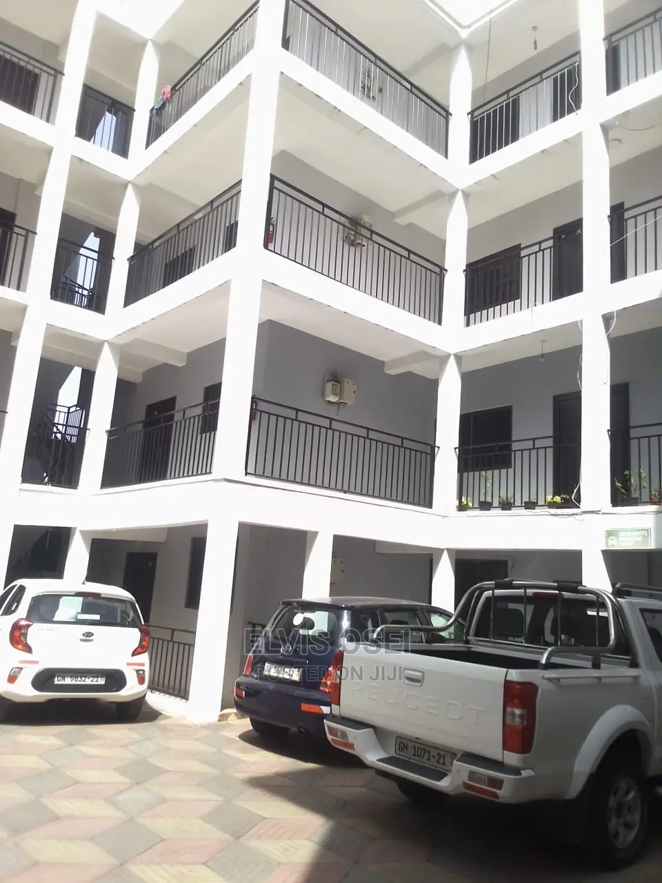 2bdrm Apartment in Dzowulu, Dzorwulu for rent