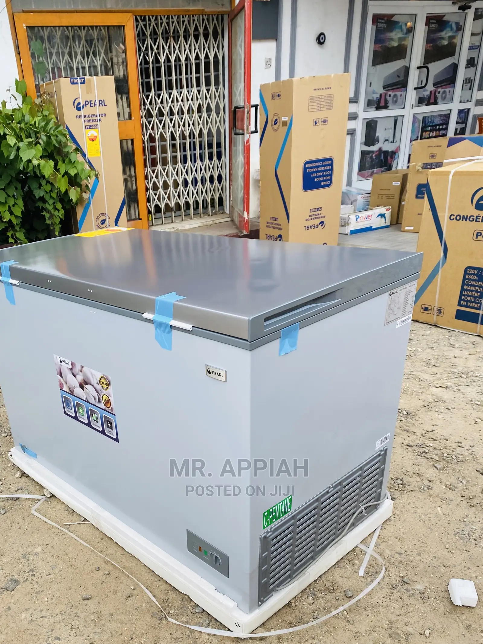Unique Single Door Pearl 380ltr Chest Freezer Pcf—460,$ 