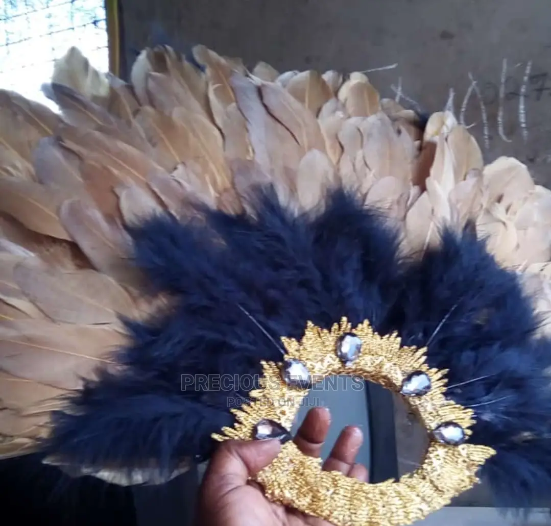 Bride Handfan N Brides Flowers.