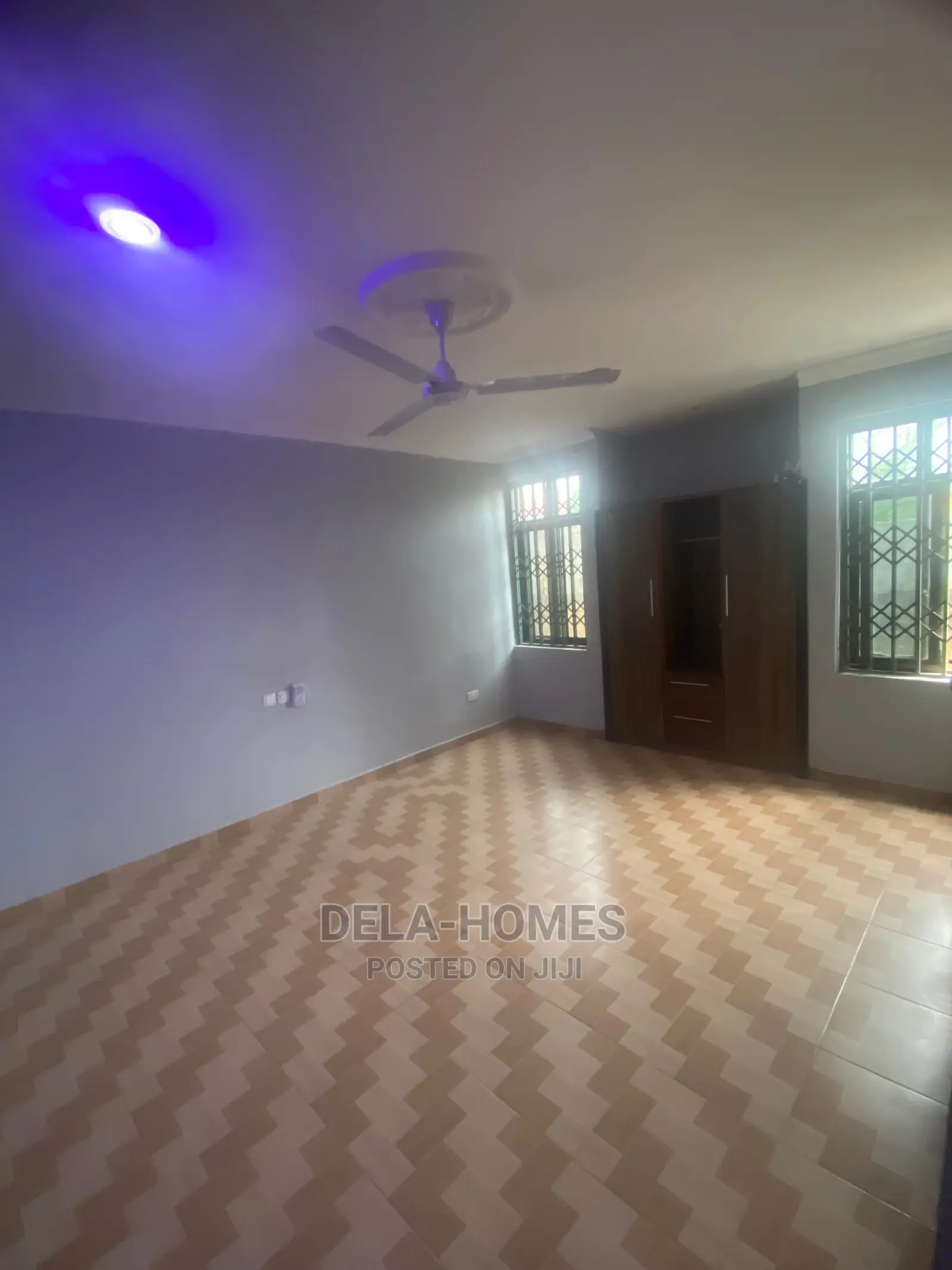 Single Room Sc for Rent at Adenta-Housing Down.