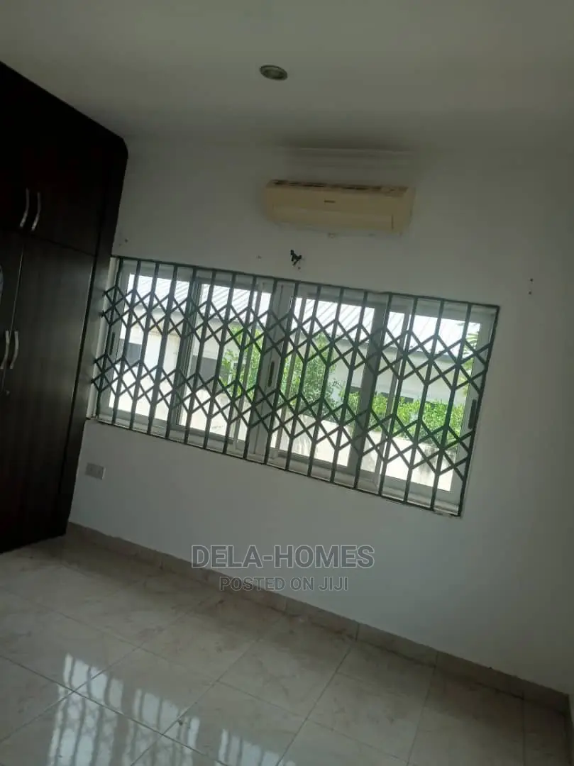 Three Bedroom Self Compound for Rent at Oyarifa.