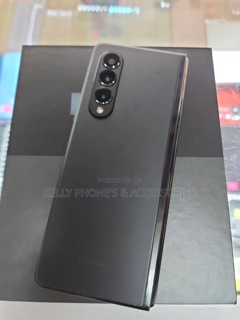 New Samsung Galaxy Z Fold4 512 GB Black