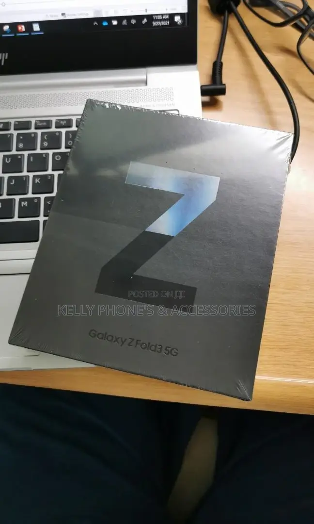 New Samsung Galaxy Z Fold3 5G 512 GB Black