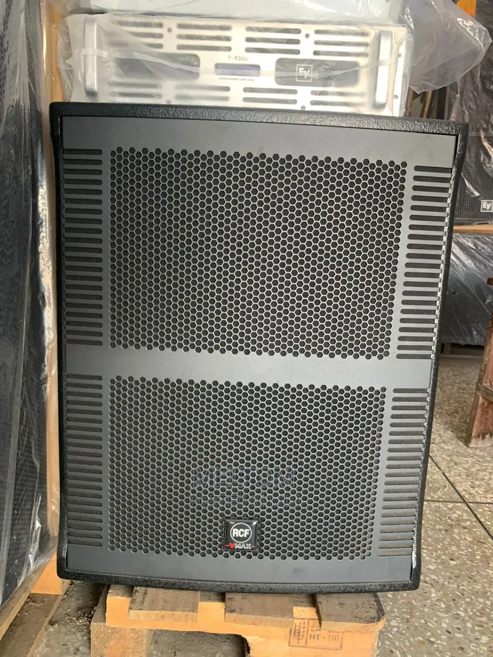 Rcf Single Bass Subwoofer