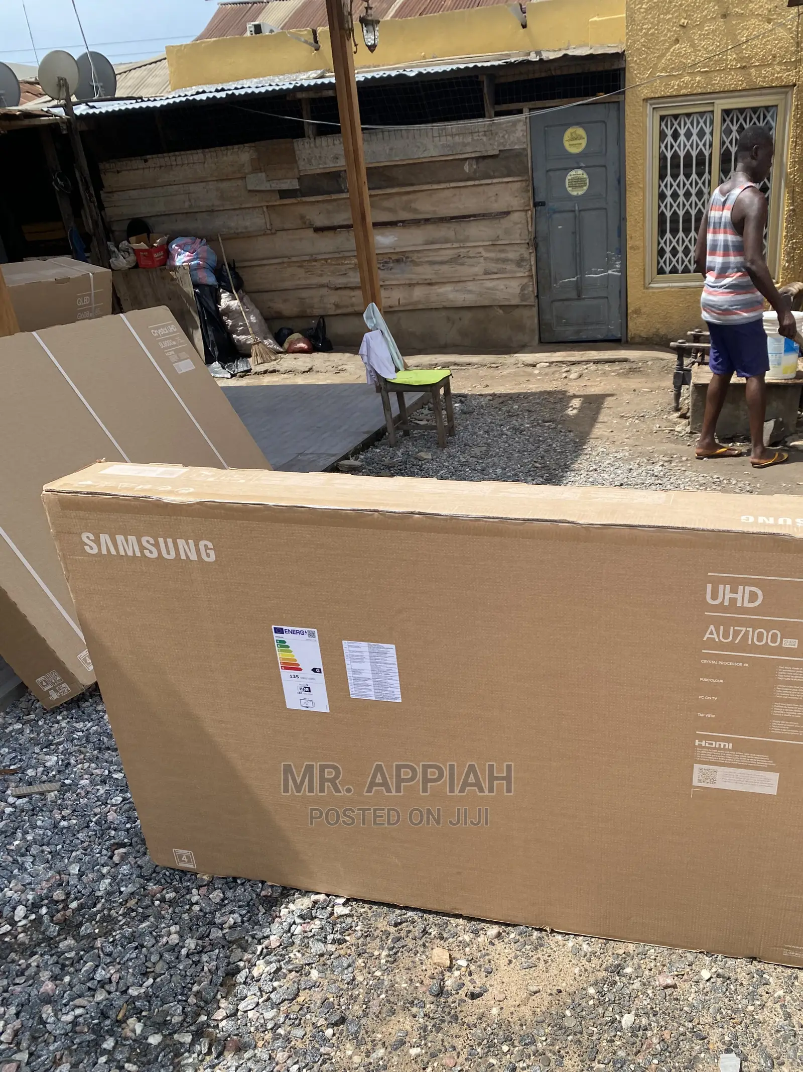Extremely Quality Samsung 65 Inch 65AU7092 Crystal Smart Tv