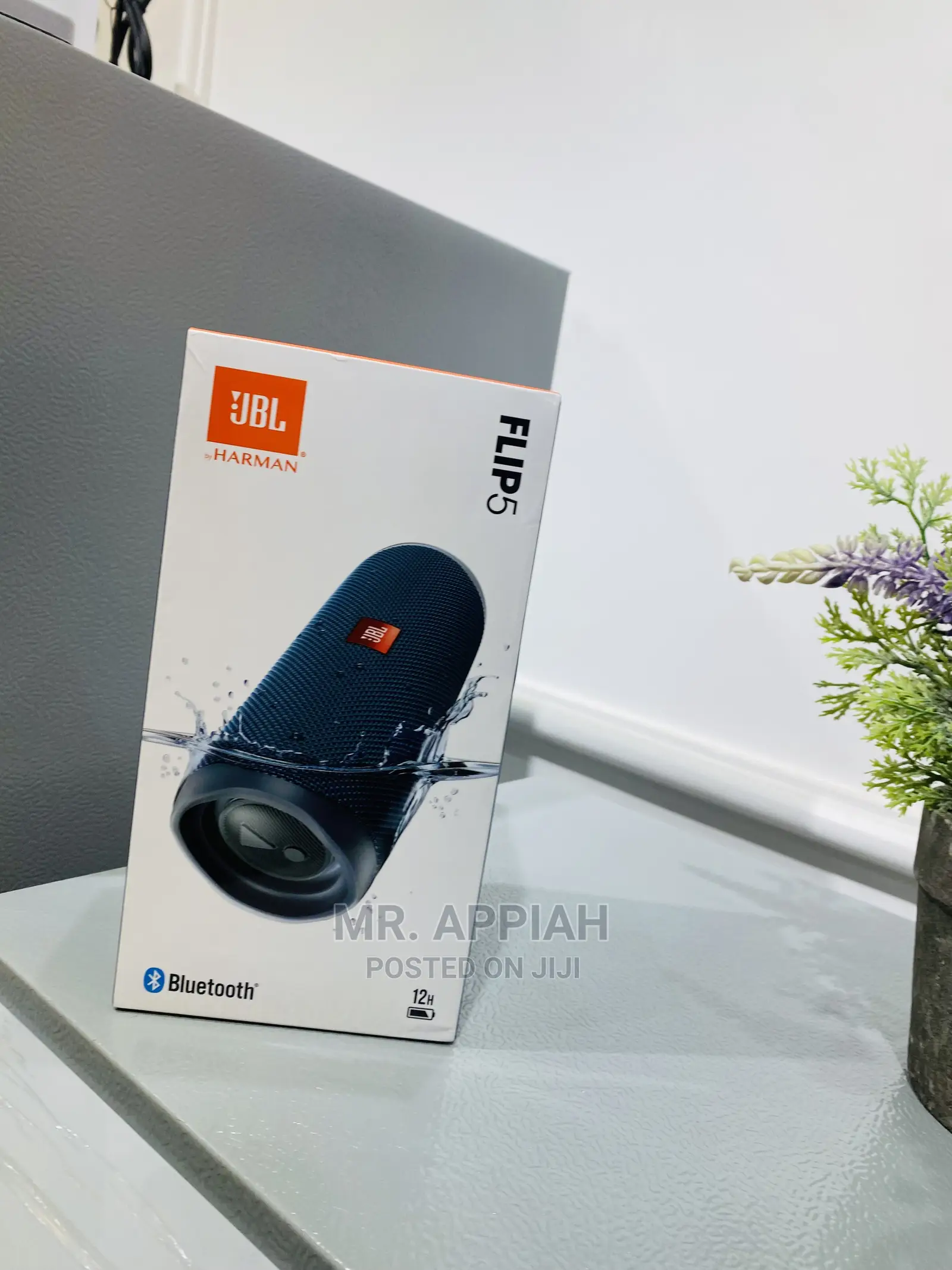Newly in Stock JBL Portable Waterproof Bluetooth Speaker.