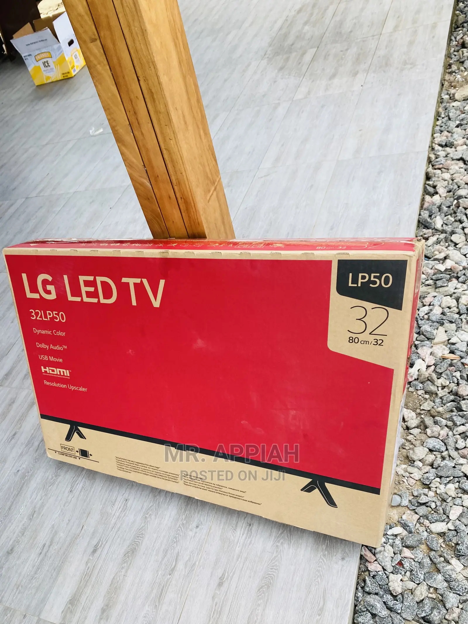Newly in Stock LG 32LP500BPTA 32 Inch Smart LED Tv.