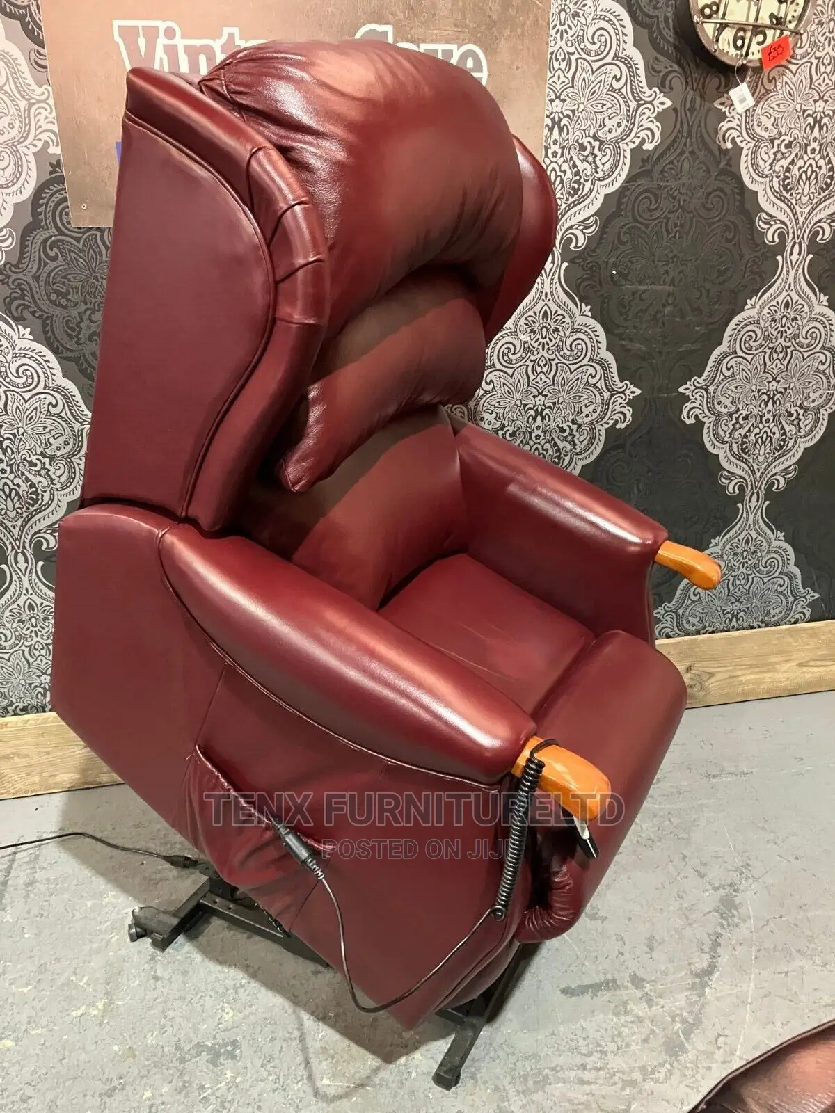 Immaculate Electric Rise Recline Chesterfield