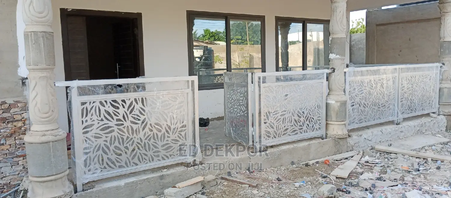 Design Metal Barristers
