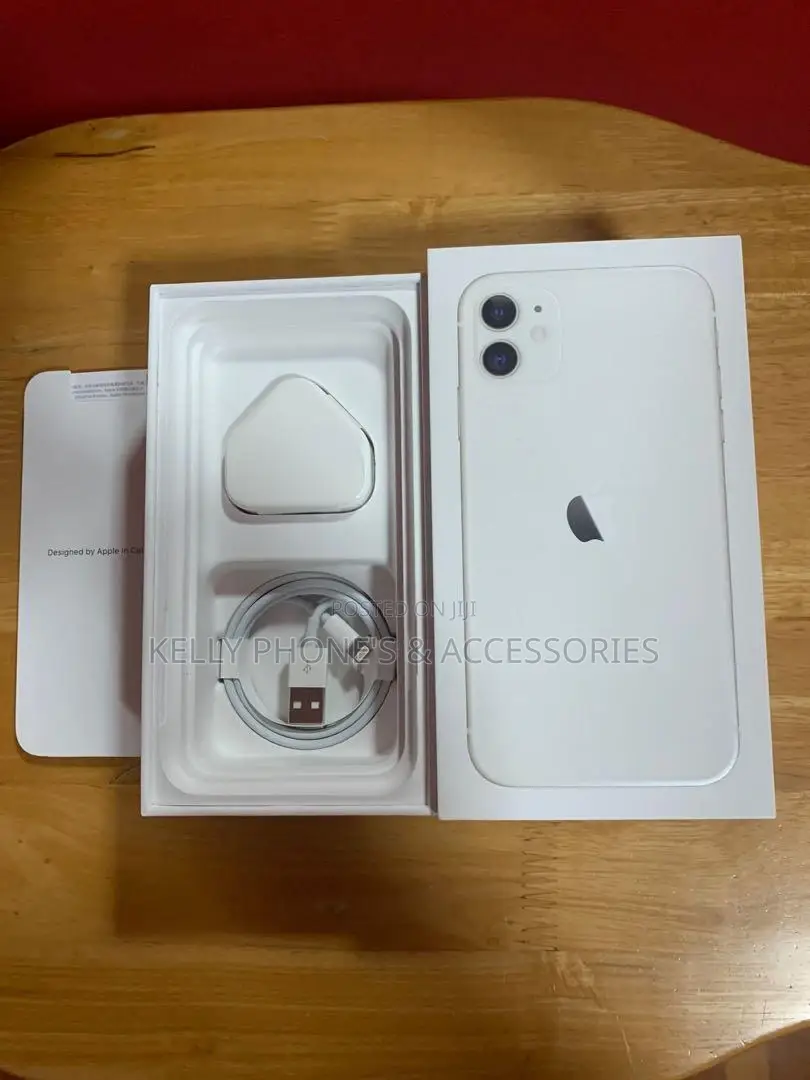 New Apple iPhone 11 128 GB White