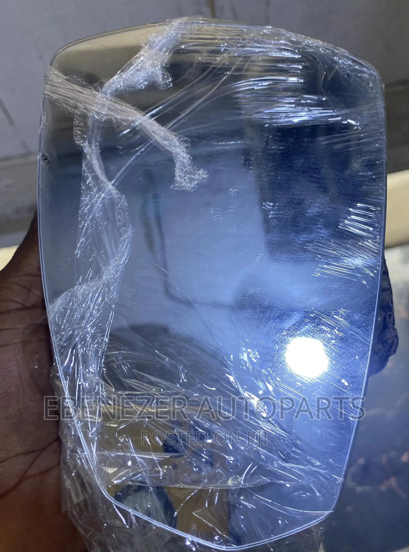 Audi Q7 Mirror Glass Available