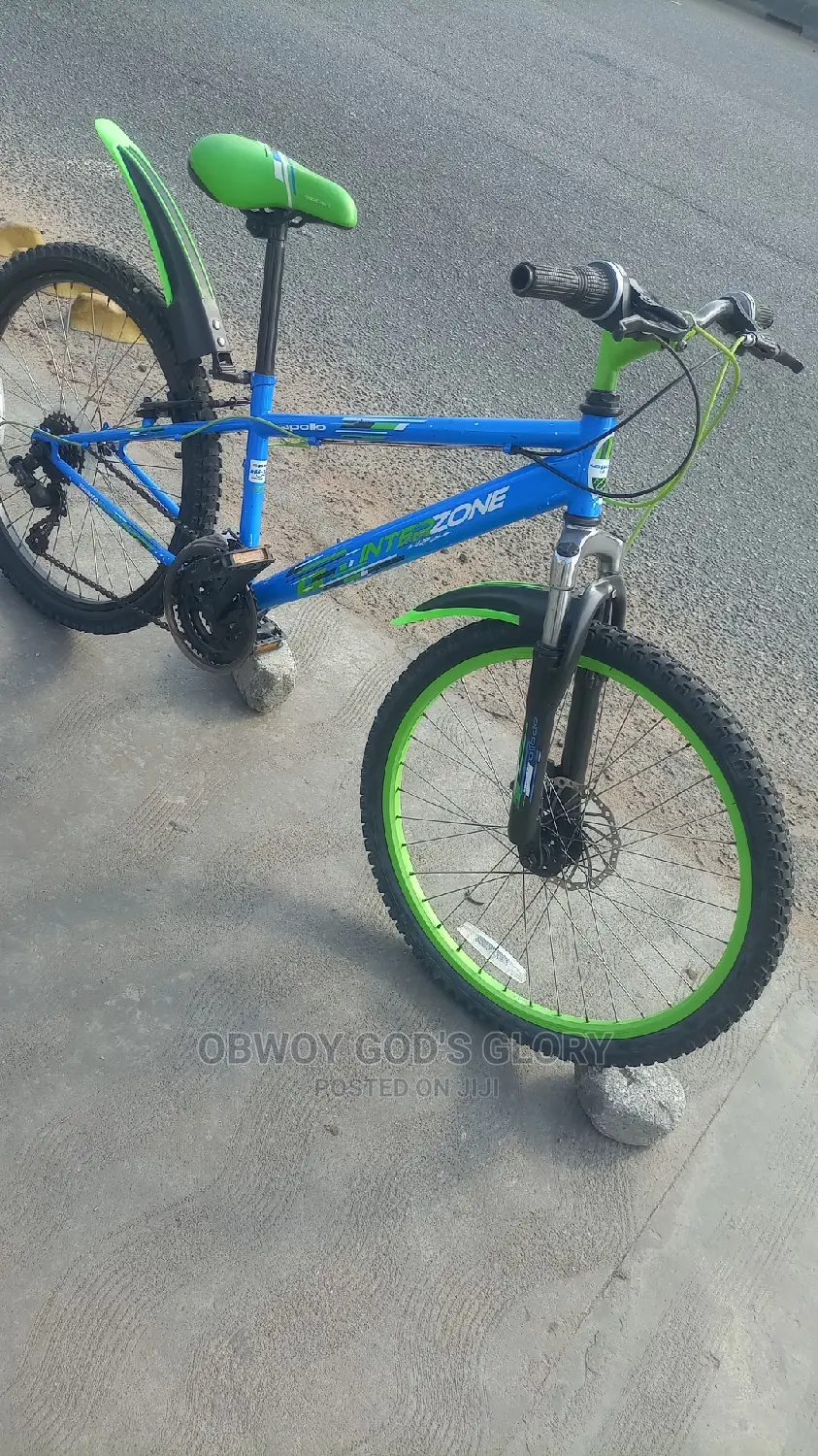 24 Sports Mountain Bike