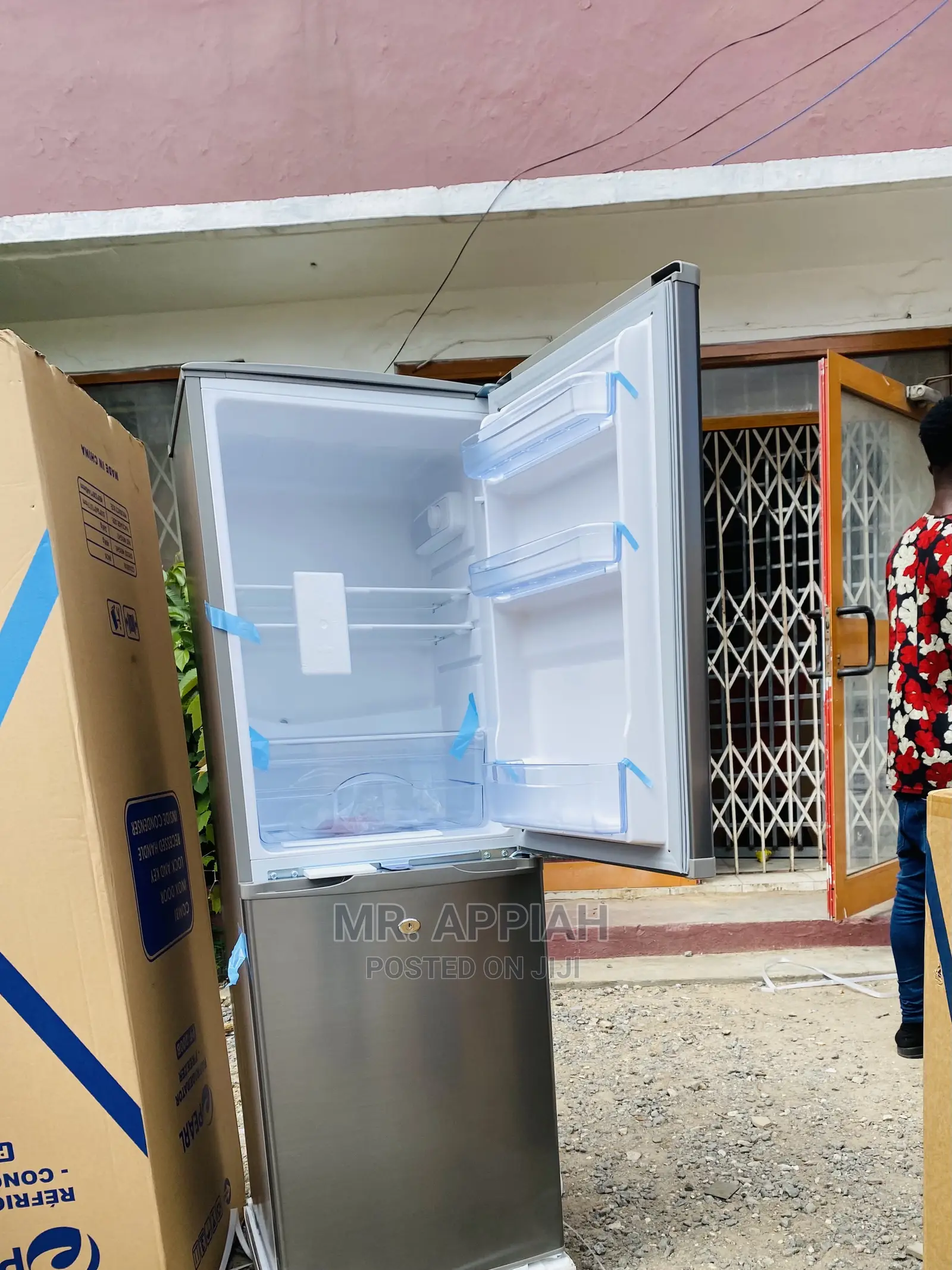 Grab PF-200B Refrigerator Available Now(140ltr) ,