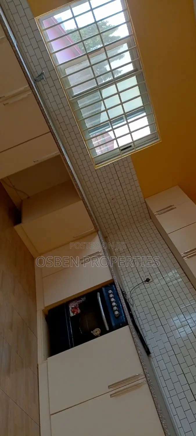 2bdrm Apartment in Pleasant Properties, Spintex for rent