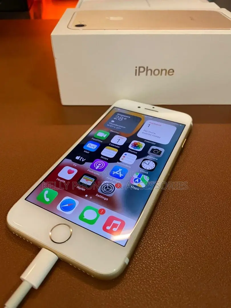New Apple iPhone 7 32 GB Gold
