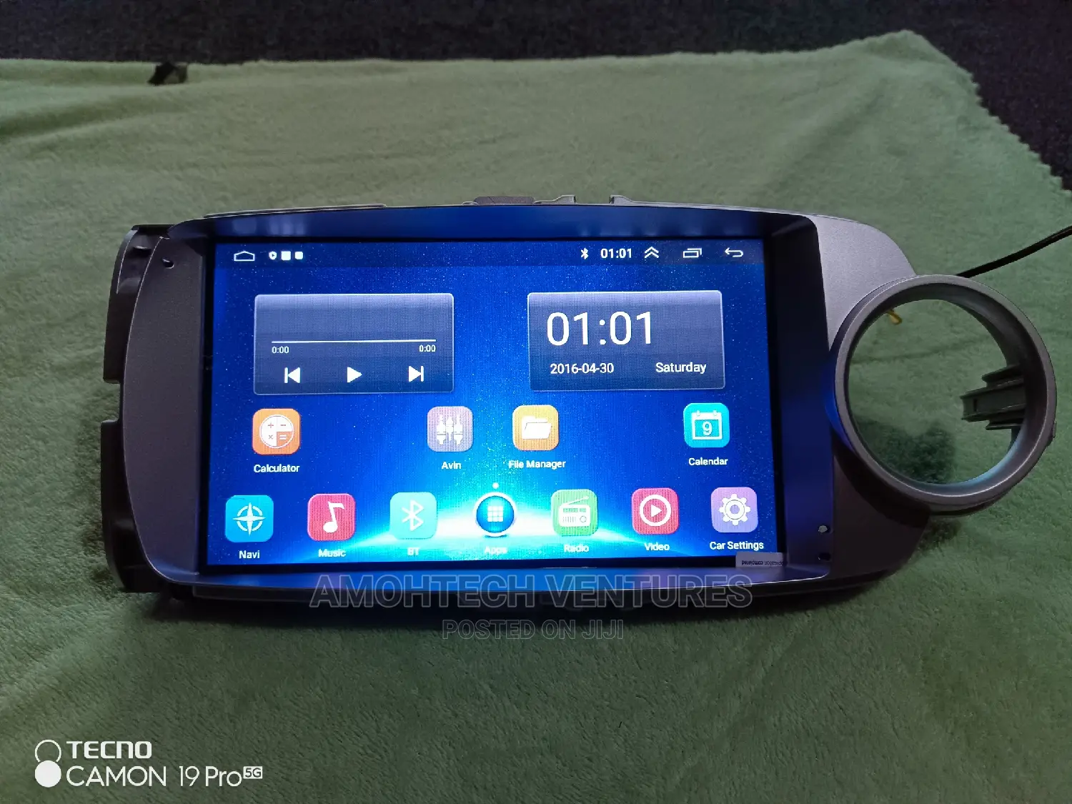 Toyota Vitz/Yaris 2012 + Carplay and Android Auto