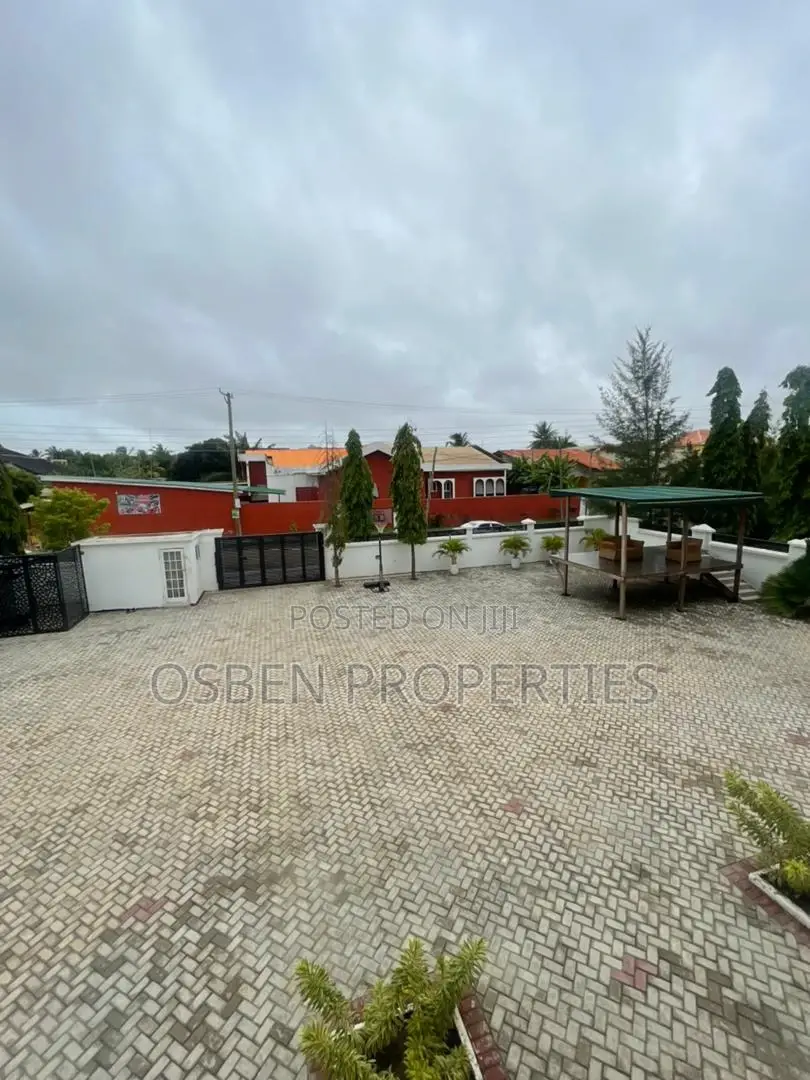 Furnished 2bdrm Apartment in Pleasant Properties, Spintex for rent