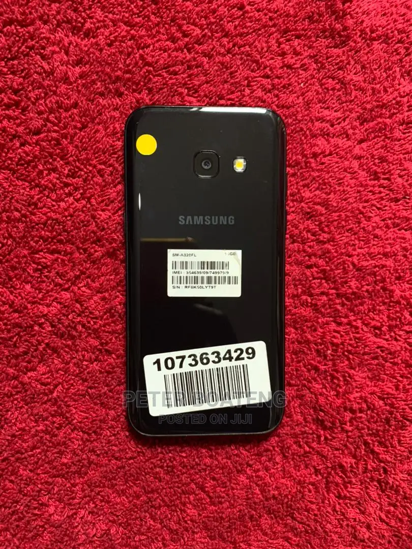 New Samsung Galaxy A3 16 GB Black