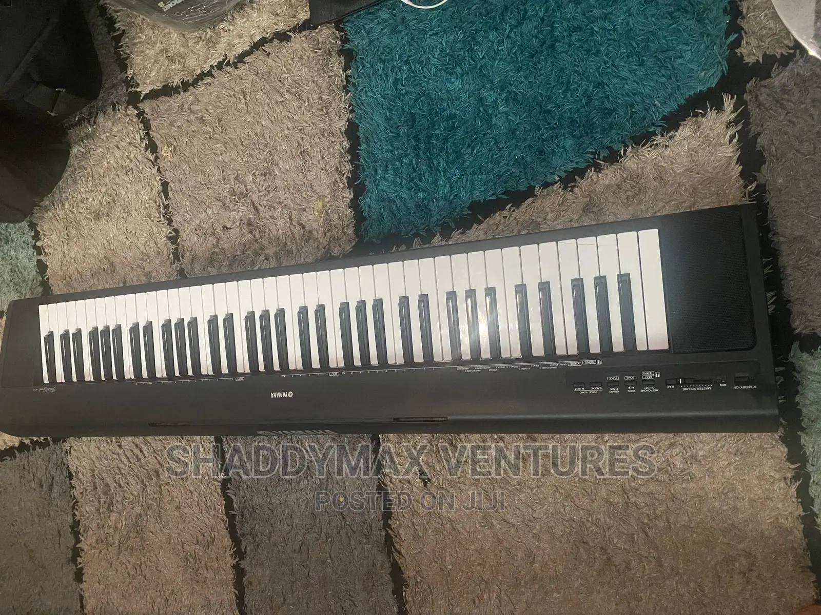Yamaha NP 30 Keyboard