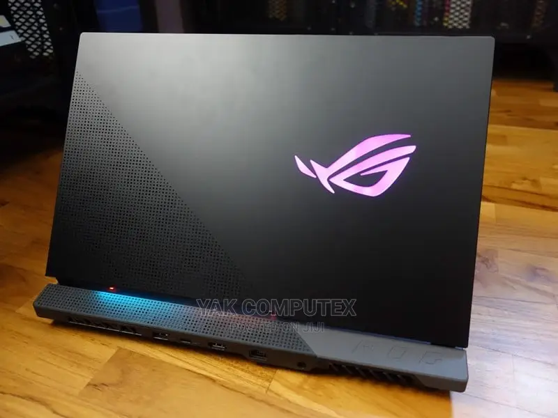 New Laptop Asus ROG Strix SCAR 15 16GB AMD Ryzen 9 SSD 1T