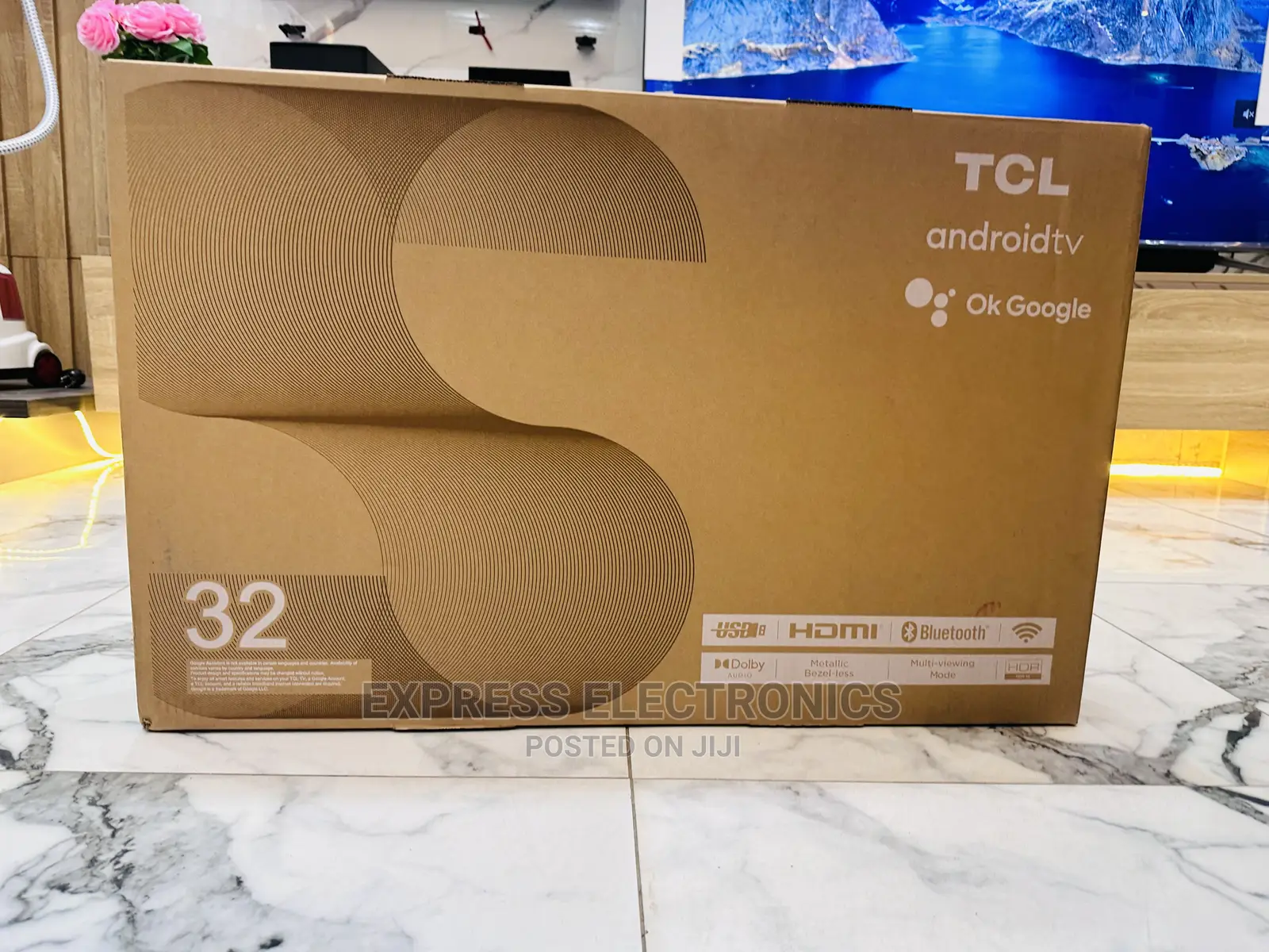 Bright and Brilliant FHD TCL 32S5400A Smart Android