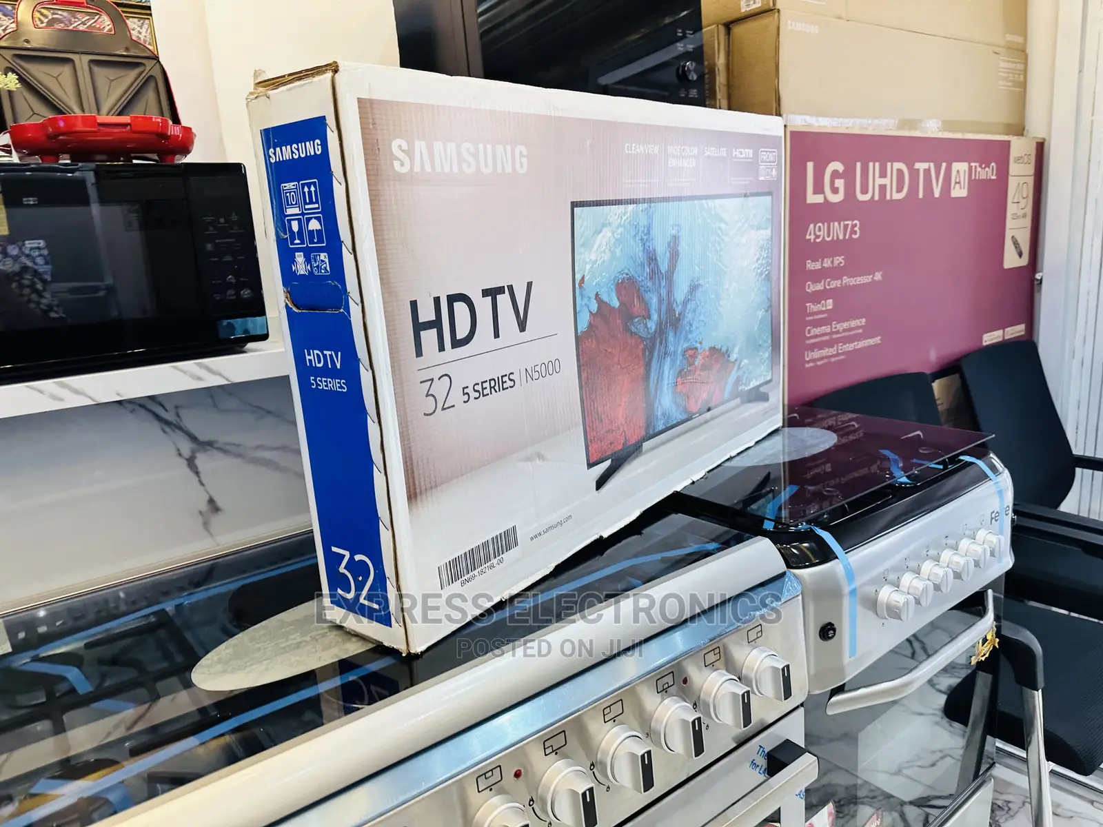 Lovely Samsung Satellite Digital 32”FHD Tv