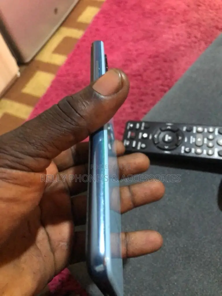 New LG G8 Thinq 128 GB Red