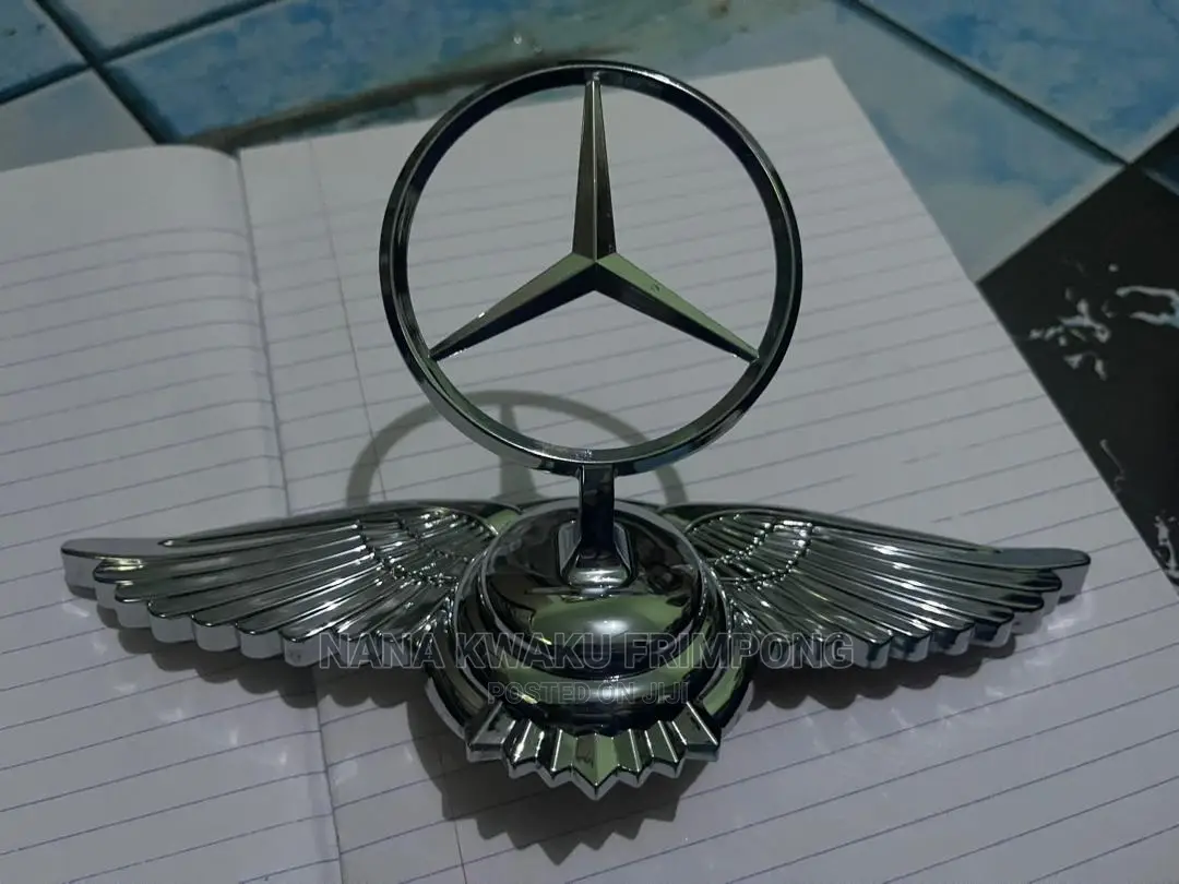 Bonnet Crown Available for All Car's