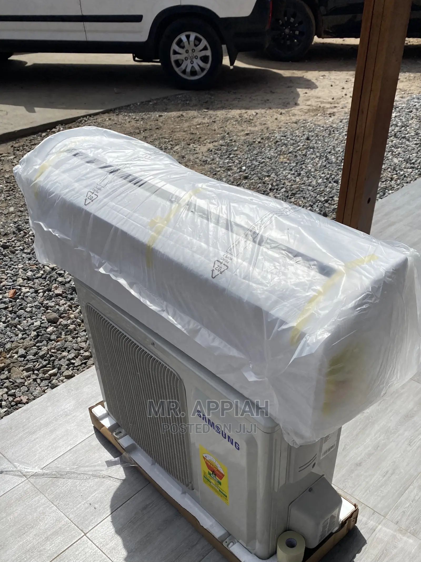 Samsung 2.5hp Ac Cools Faster,Feather Wider(White).
