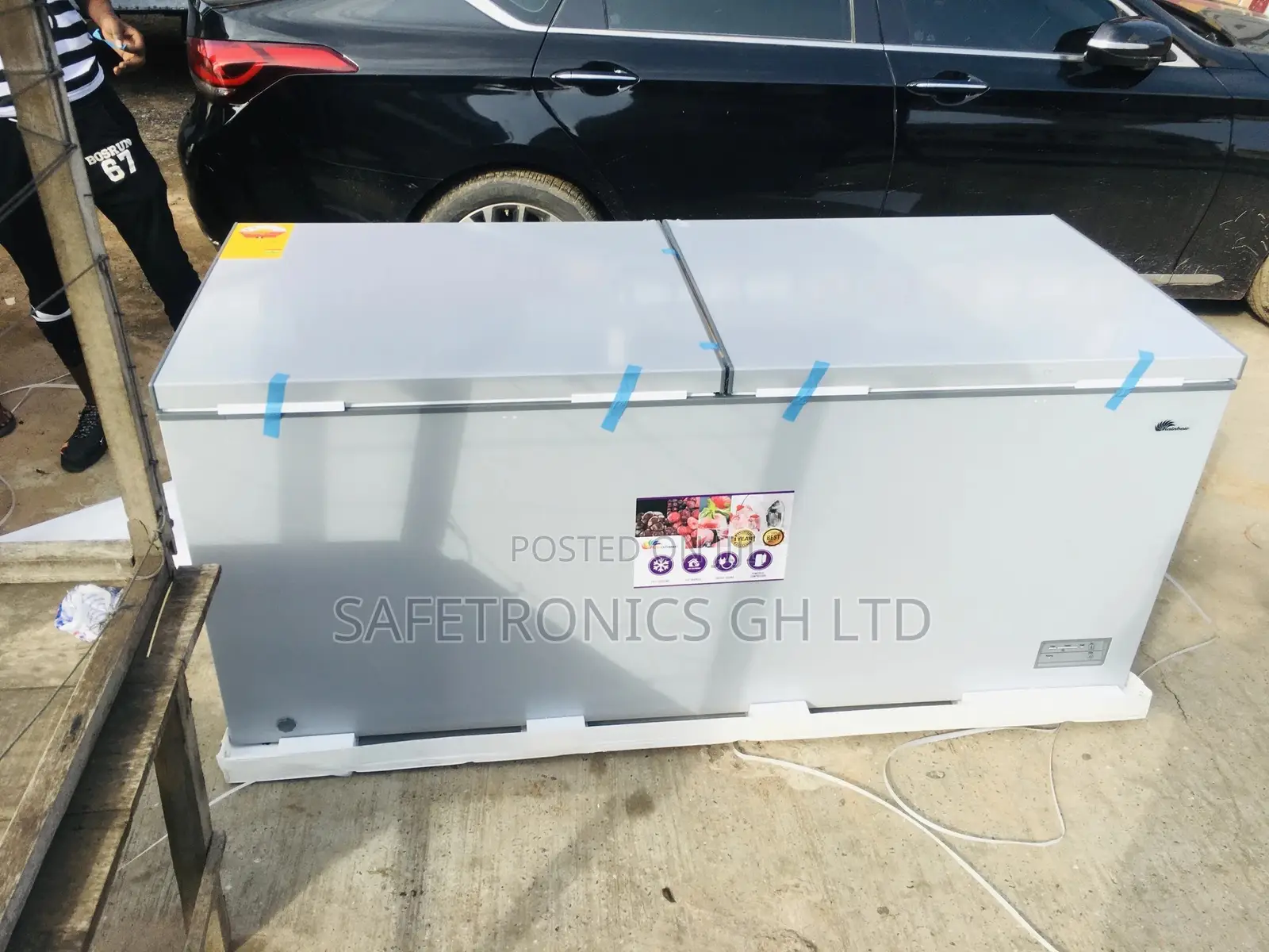 Essential RCF-6040 (508ltr) Rainbow Doubledoor Chestfreezer