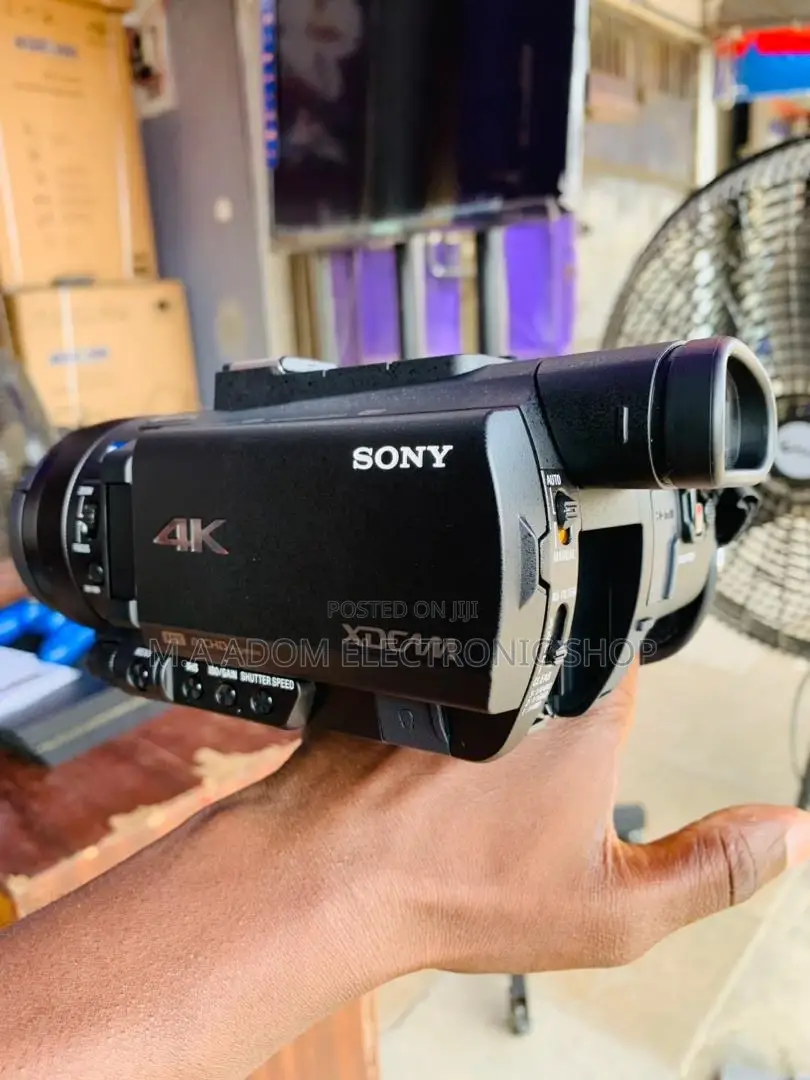 Better Sony PXW-Z90V HD Compact NXCAM Camcorder