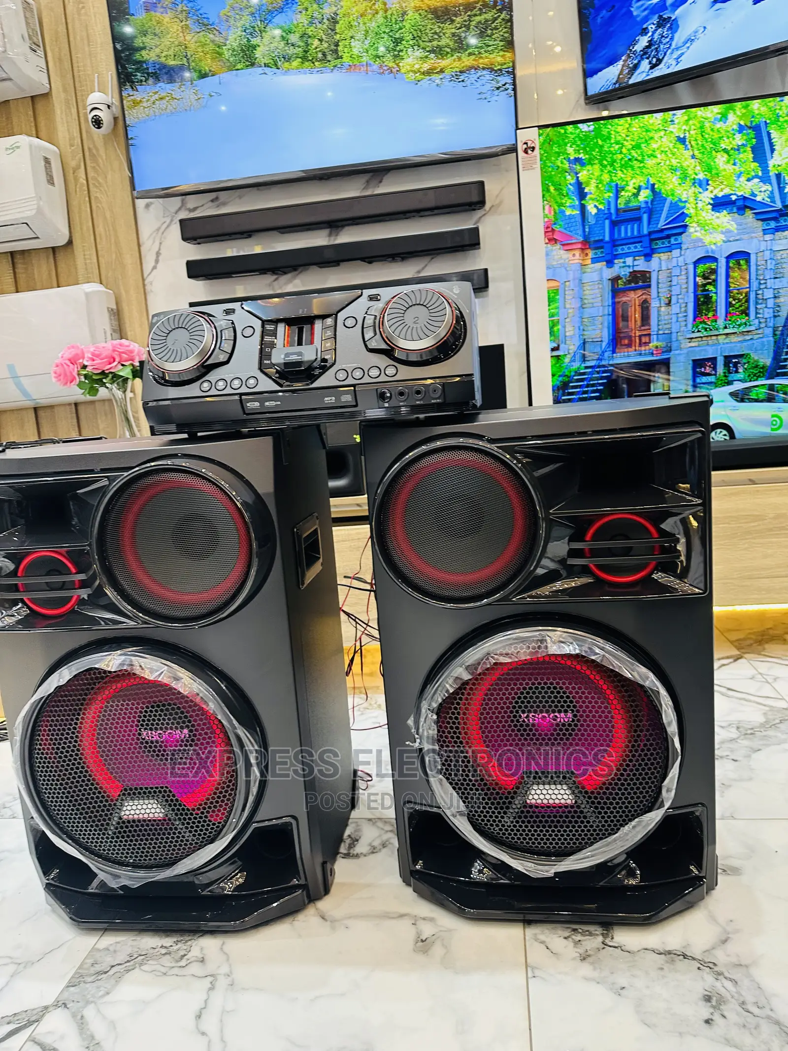 Fabulous Job LG CL98 XBOOM 3500W Bluetooth Music System